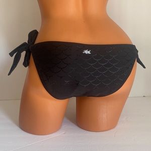 Heat Swimwear Merbabe Black Bikini Bottoms Side Ties Scales NEW